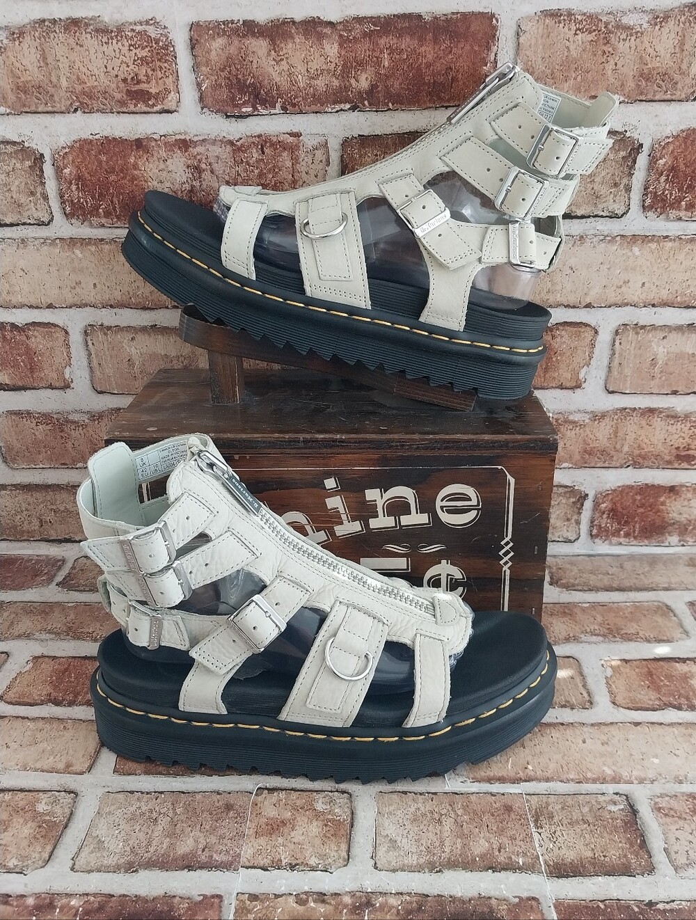 Pre-owned Dr.martens Olson Leather Gladiator Sandals
